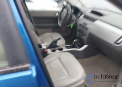 2010 Ford Focus Sel z USA, uszkodzony, nr VIN 1FAHP3HN4AW206684